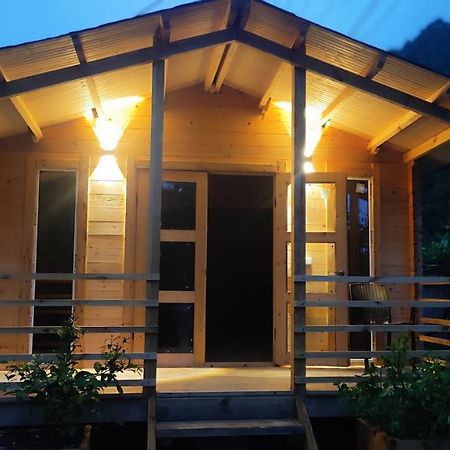 Guest House Ahan Gagry Zewnętrze zdjęcie