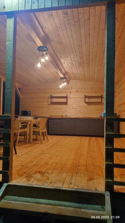 Guest House Ahan Gagry Zewnętrze zdjęcie