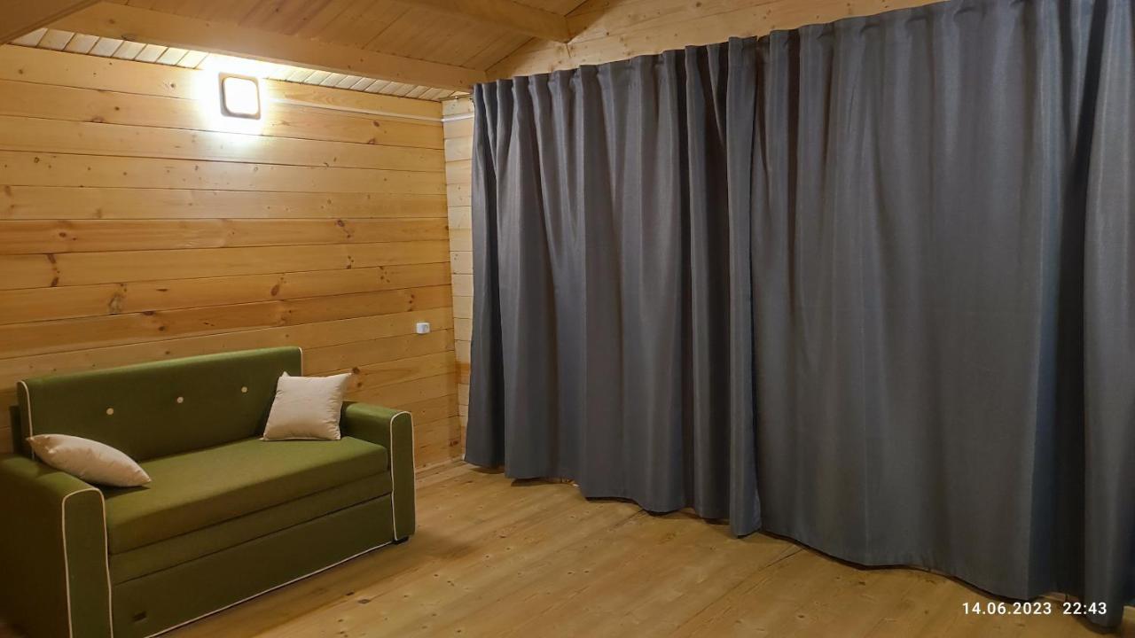Guest House Ahan Gagry Zewnętrze zdjęcie