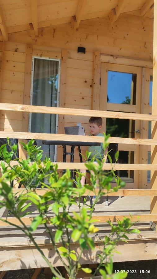 Guest House Ahan Gagry Zewnętrze zdjęcie