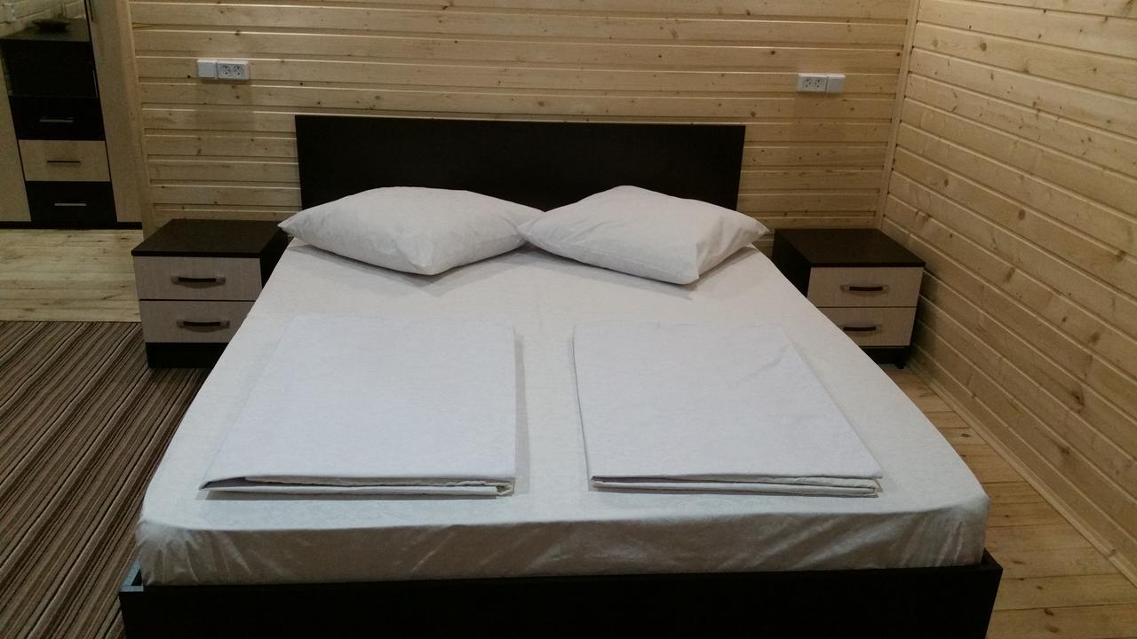 Guest House Ahan Gagry Zewnętrze zdjęcie