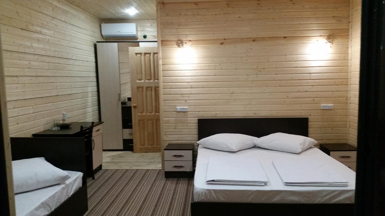 Guest House Ahan Gagry Zewnętrze zdjęcie