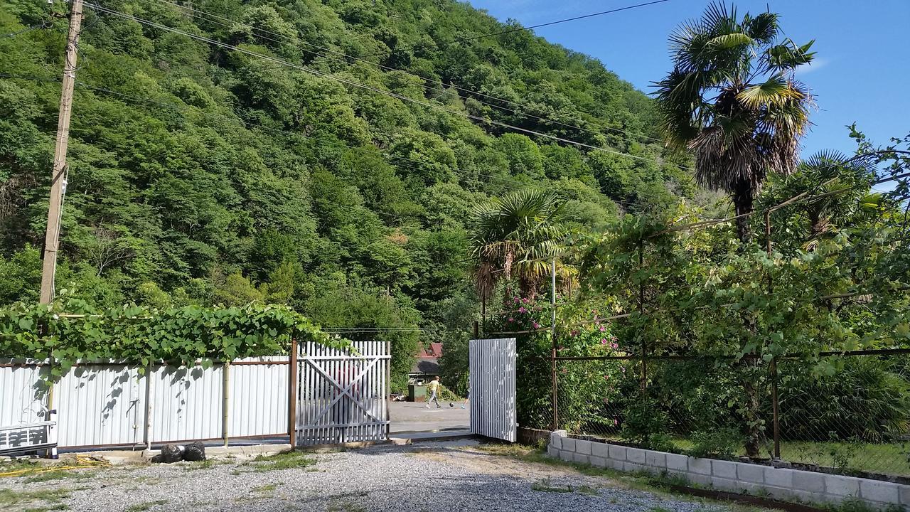 Guest House Ahan Gagry Zewnętrze zdjęcie